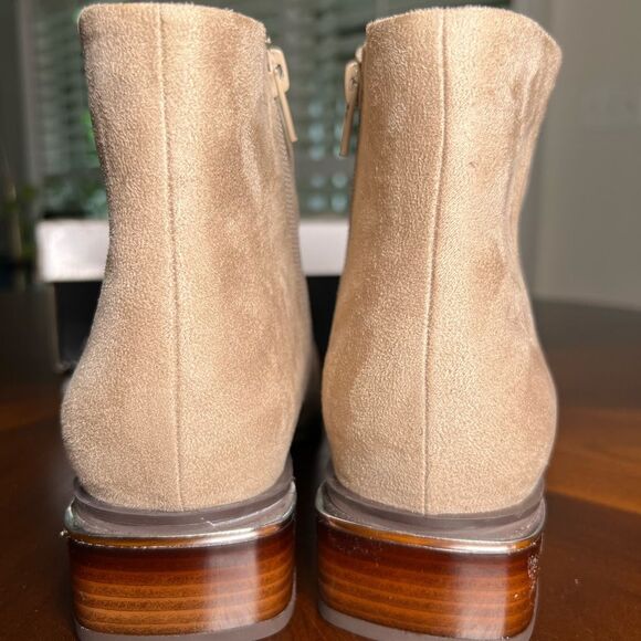 Alfani Amyy Pan Suede Ankle Booties 🔥 NEW 🔥 taupe 🔥 size 9.5 - Picture 3 of 8